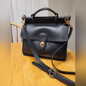 Black Coach #9927 Willis Purse